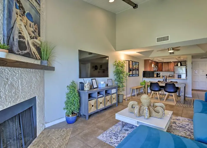 Golf Course, Mountain Views: Condo!