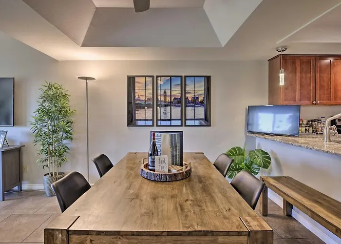 Golf Course, Mountain Views: Condo!